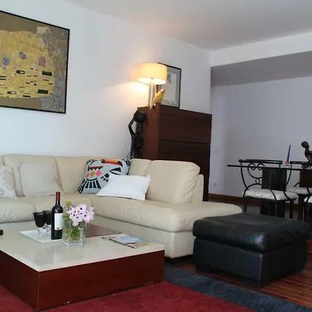 Nobel In Park Of Nations * Lizbona