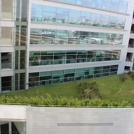 Apartment Nobel In Park Of Nations Lisbon